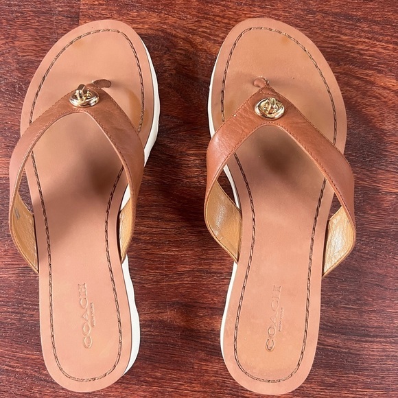 COPY - Coach Shelley flip flops - Picture 8 of 11